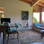 Casa Ave Ajo